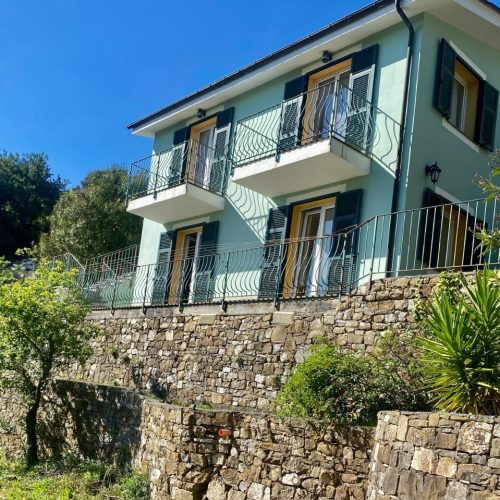 Unifamiliare Villa in vendita a Imperia